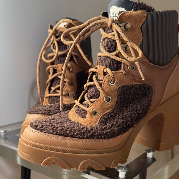 Sorel Shoes - Sorel Brown and Tan Winter Boots